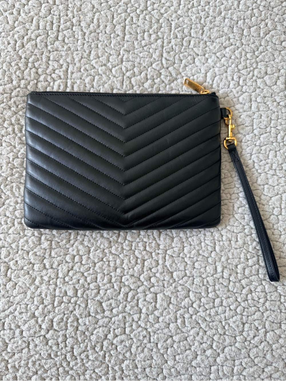 Saint Laurent YSL Monogram Black Chevron Leather Wristlet Clutch Gold Hardware - Picture 2 of 6